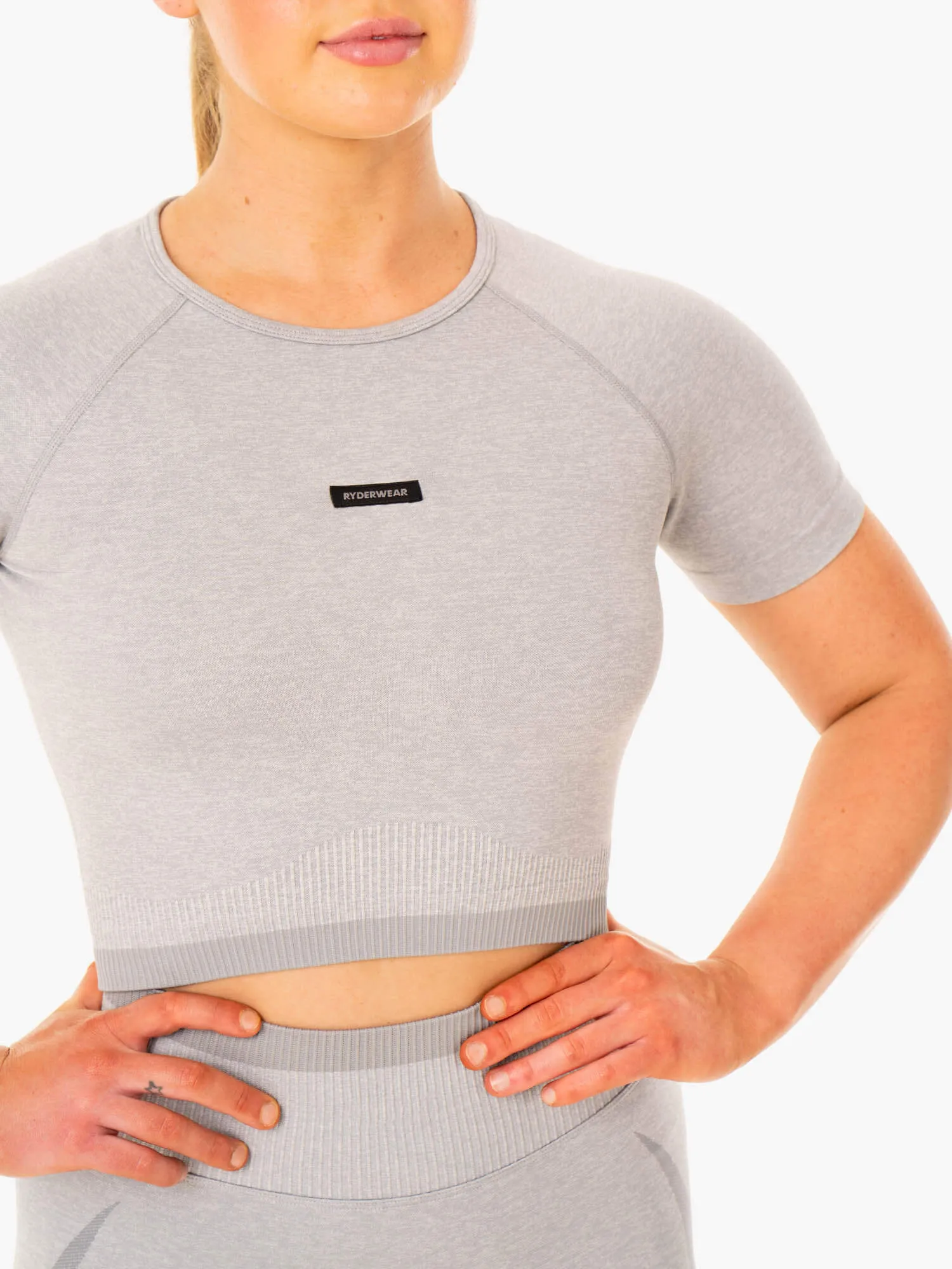 Excel Seamless T-Shirt - Grey Marl