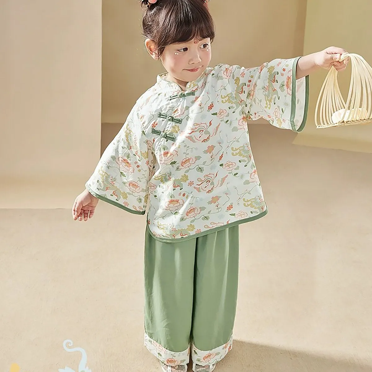 Girls Hanfu Two-Piece Set Traditional New Year Outfit